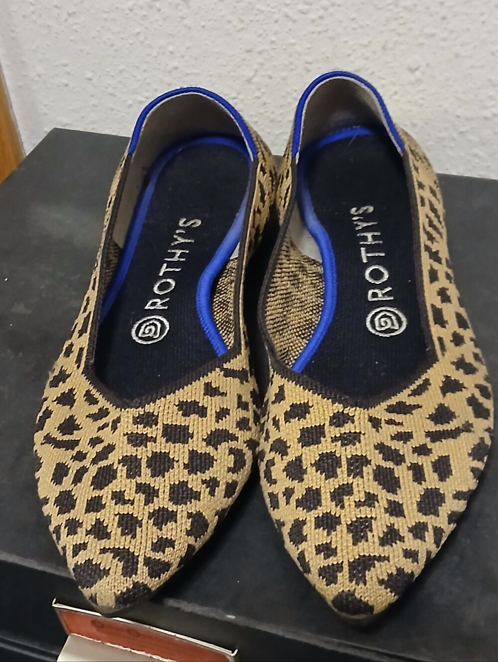 Rothy's The Point Leopard Print Pointed Toe Flats Women's Size 8.5 Sustainable